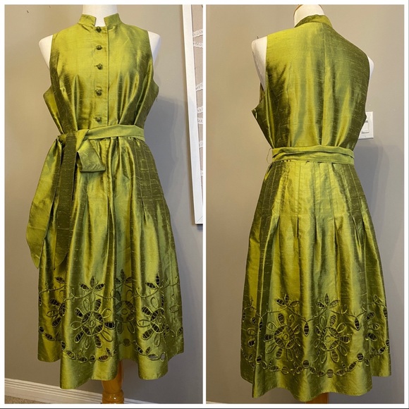 Adrianna Papell Dresses & Skirts - Adrianna Papell Green Silk Kimono Style Dress